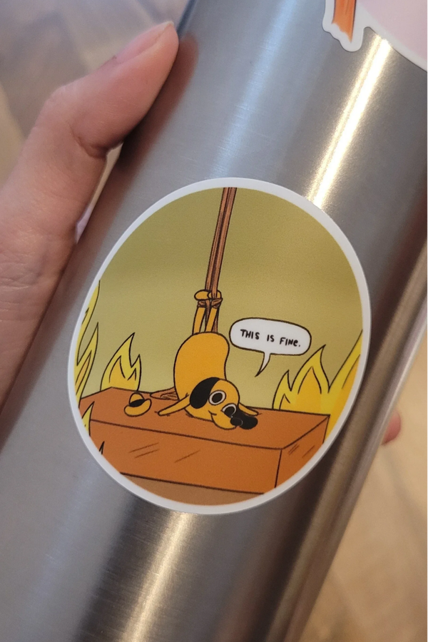 This is fine stickers (6.4 cm)