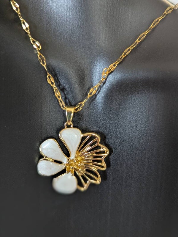 Collier