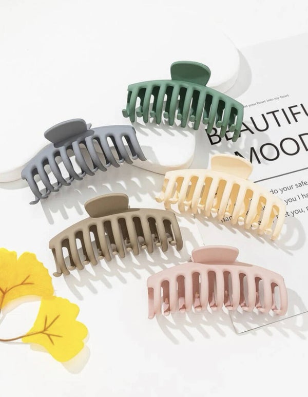 Basic hair accessories