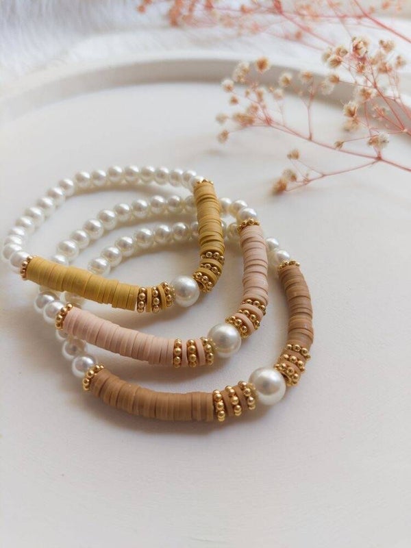Nude & pearl bracelets