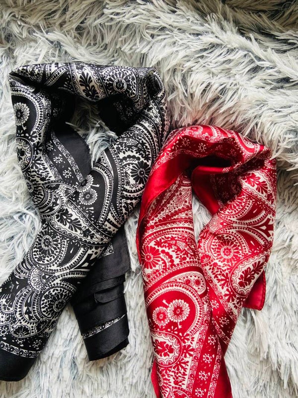 Classic satijnen paisley sjaals
