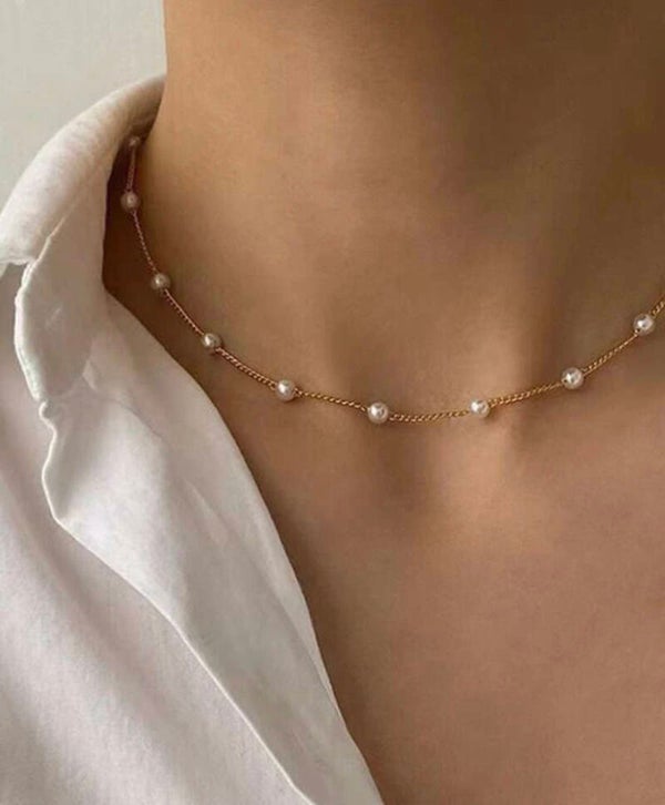 Pearl and chain necklace