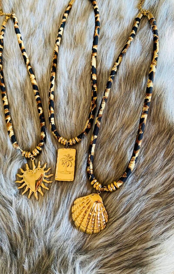 Retro leopard necklaces