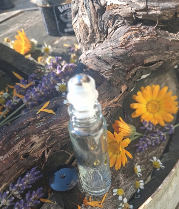 🌿 DIY Kruidenroller Pakket – Natuurlijke verzorging voor de gevoelige en rode huid