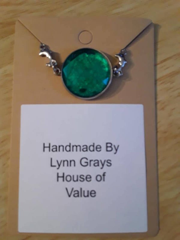 Cabochon Chain Necklace