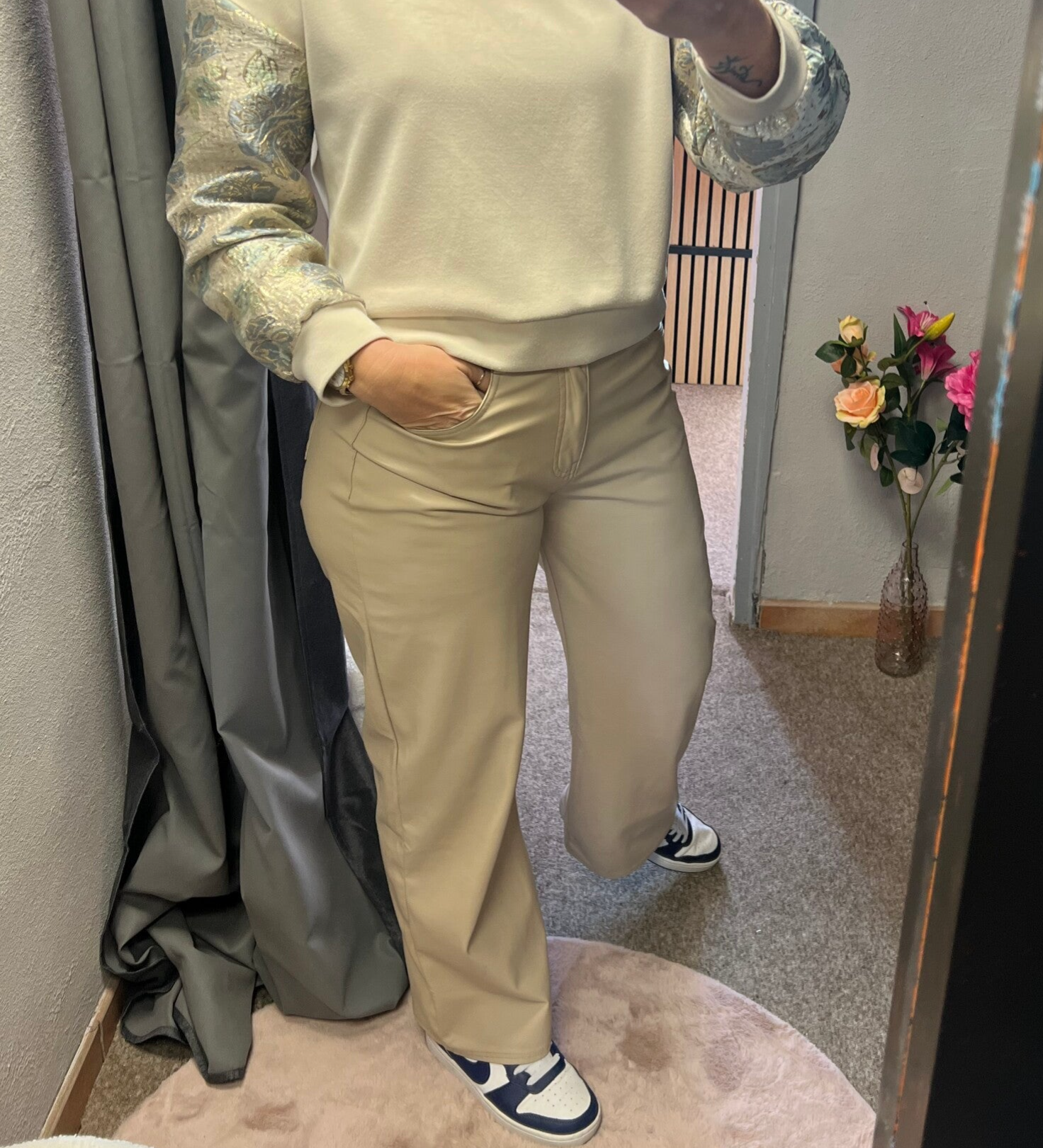 Leren broek wide leg beige