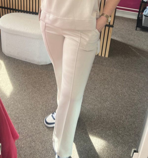 Comfy wide leg jogging broek creme