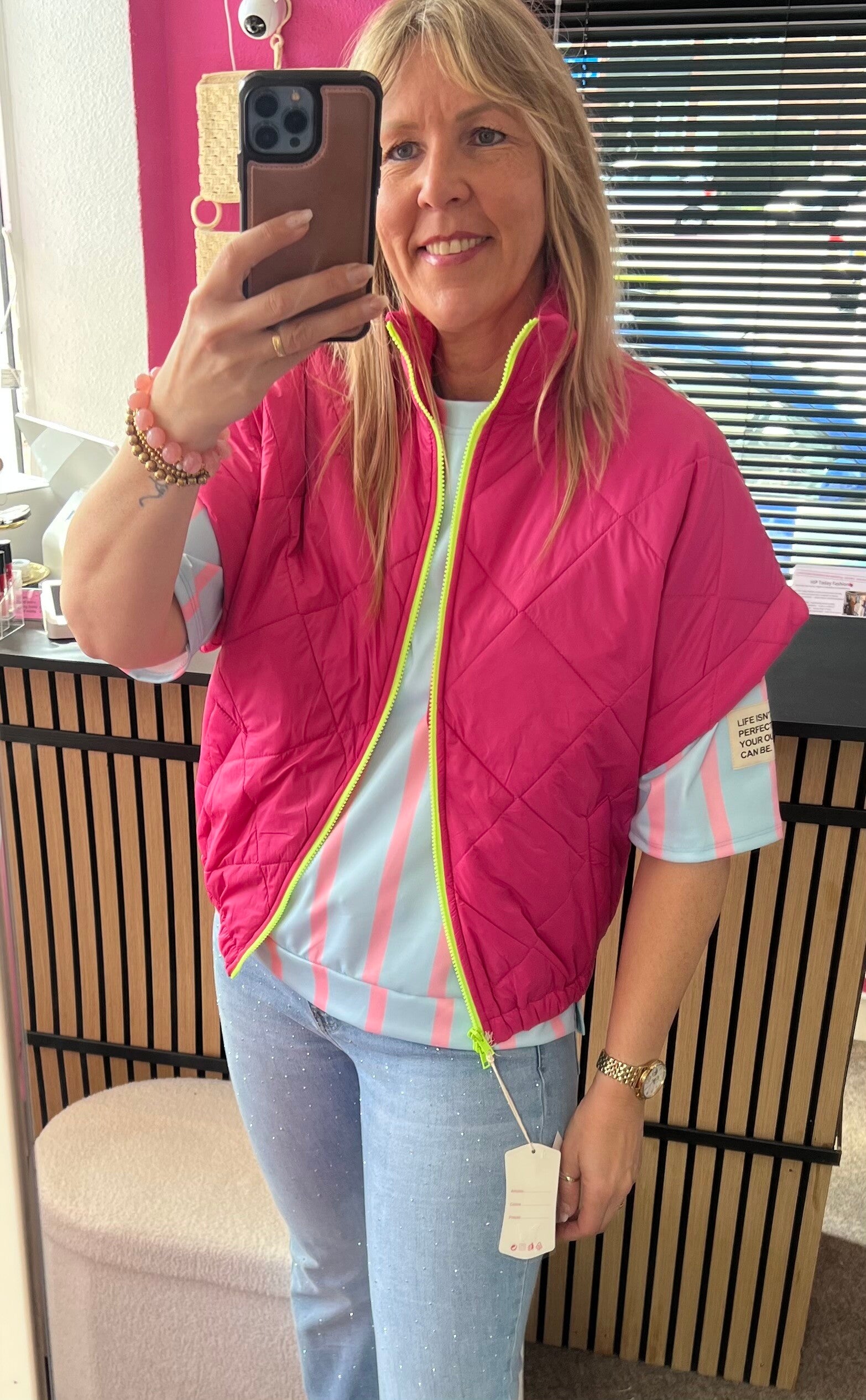 Bodywarmer Fuchsia met groene rits