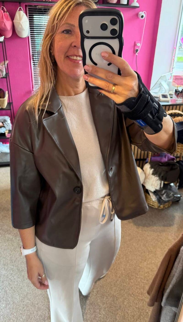 Leatherlook Blazer "Nora" 3/4 mouw Bruin