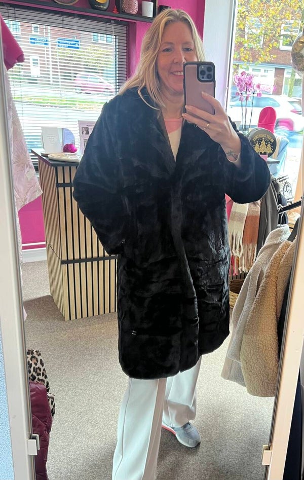 Bontjas imitatie bont lang Zwart
