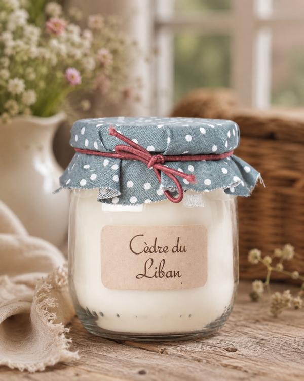Bougie parfumée Cèdre du Liban - pot de yaourt 100gr