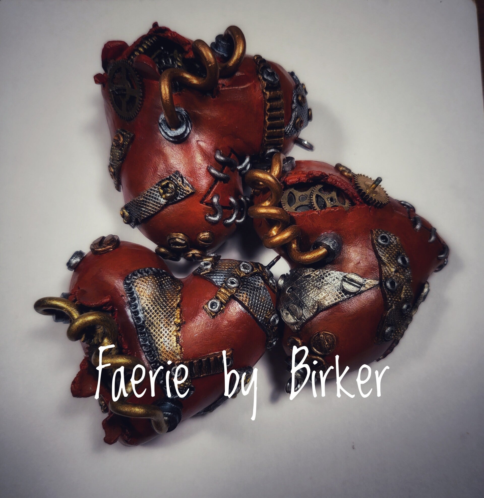 VERKOCHT - Trio of hearts