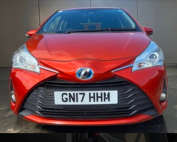 Toyota Yaris 1.5 VVT-h Design E-CVT Euro 6 (s/s) 5dr  55,771 Miles | Petrol Hybrid | Automatic