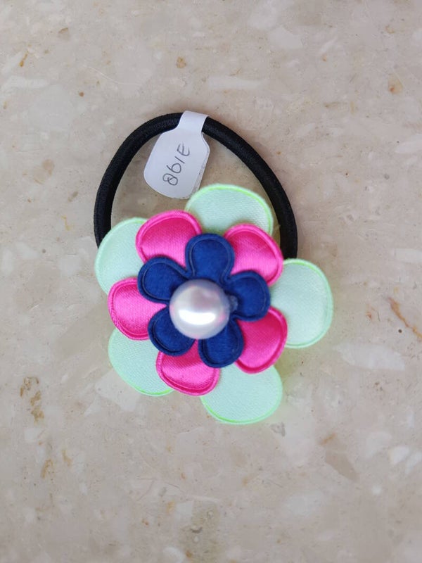 Zwart elastiek met bloem