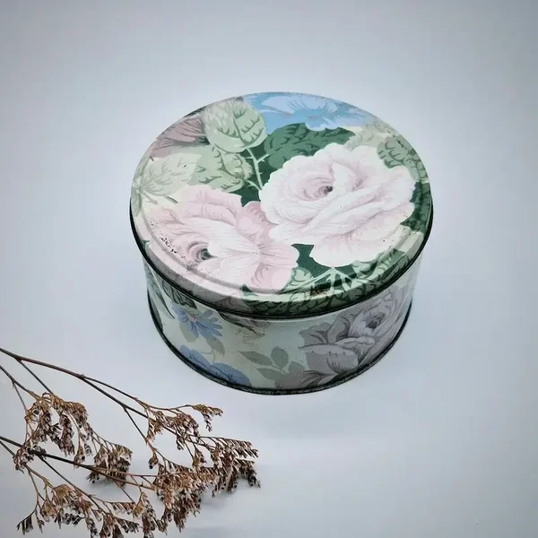 Blik in Shabby Chic style