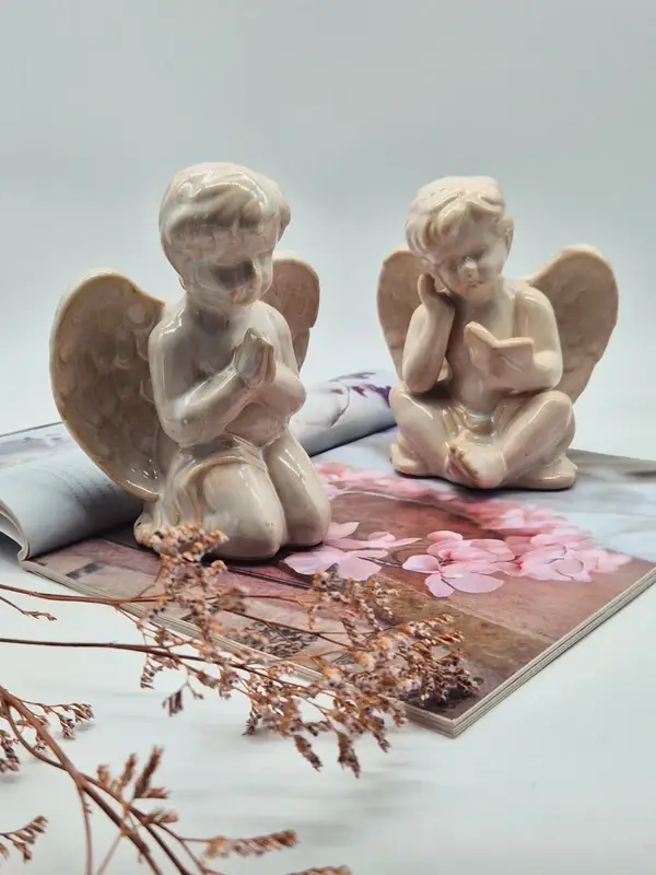 Set van twee mooie Engelenbeeldjes