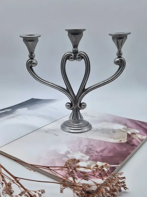 Drie-armige kandelaar