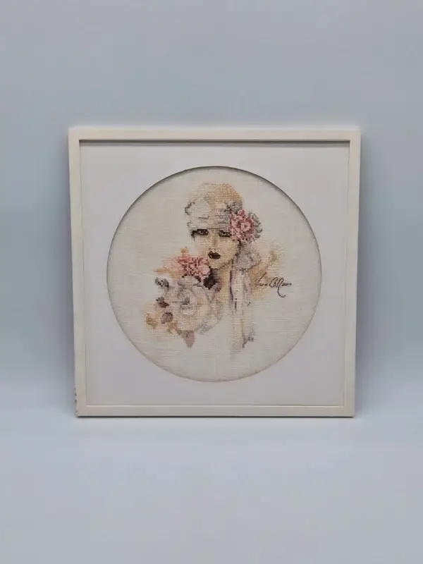 Sara Moon ingelijste borduurwerk