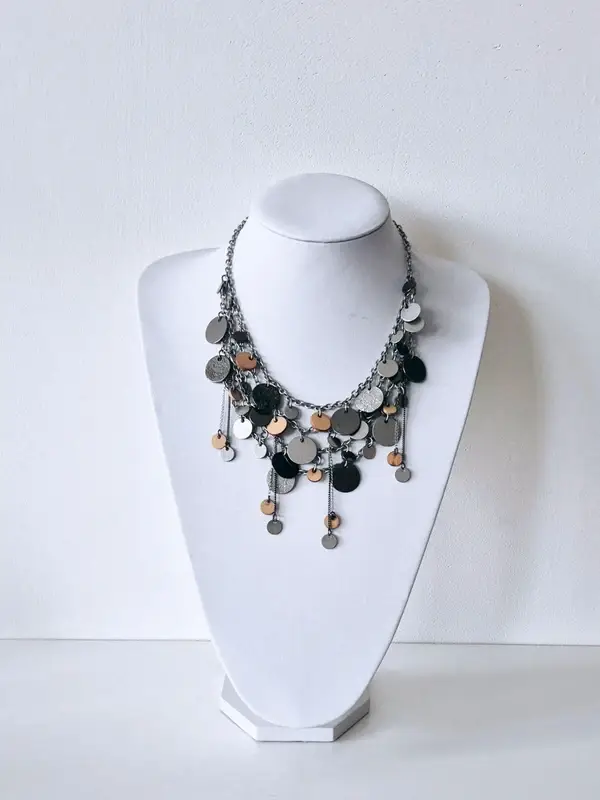 Meerlaagse statement-ketting