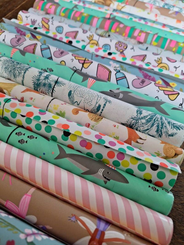 10 rollen MIX cadeaupapier