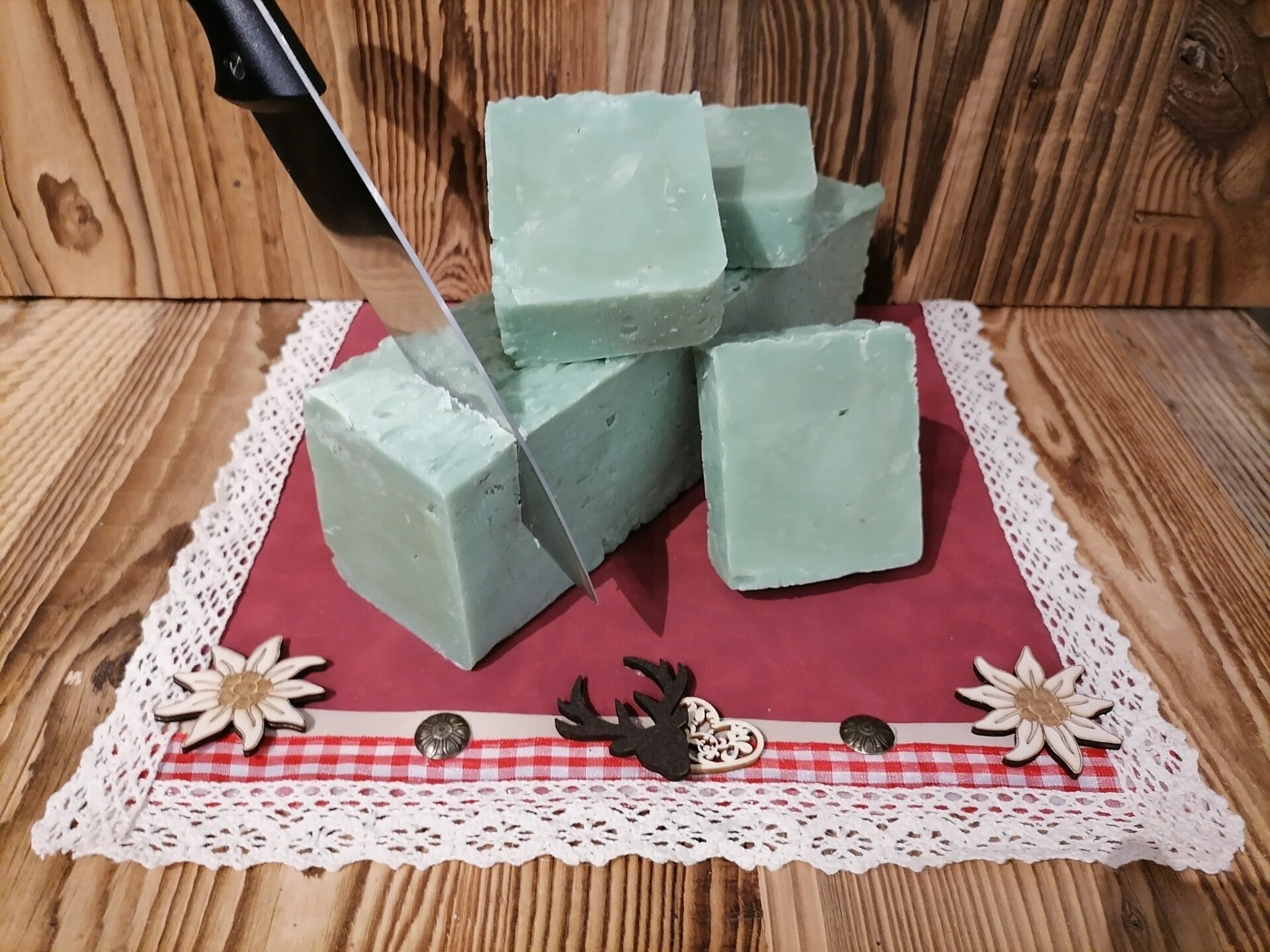 130g Haarseife mit Zitronenmelisse ohne Palmöl