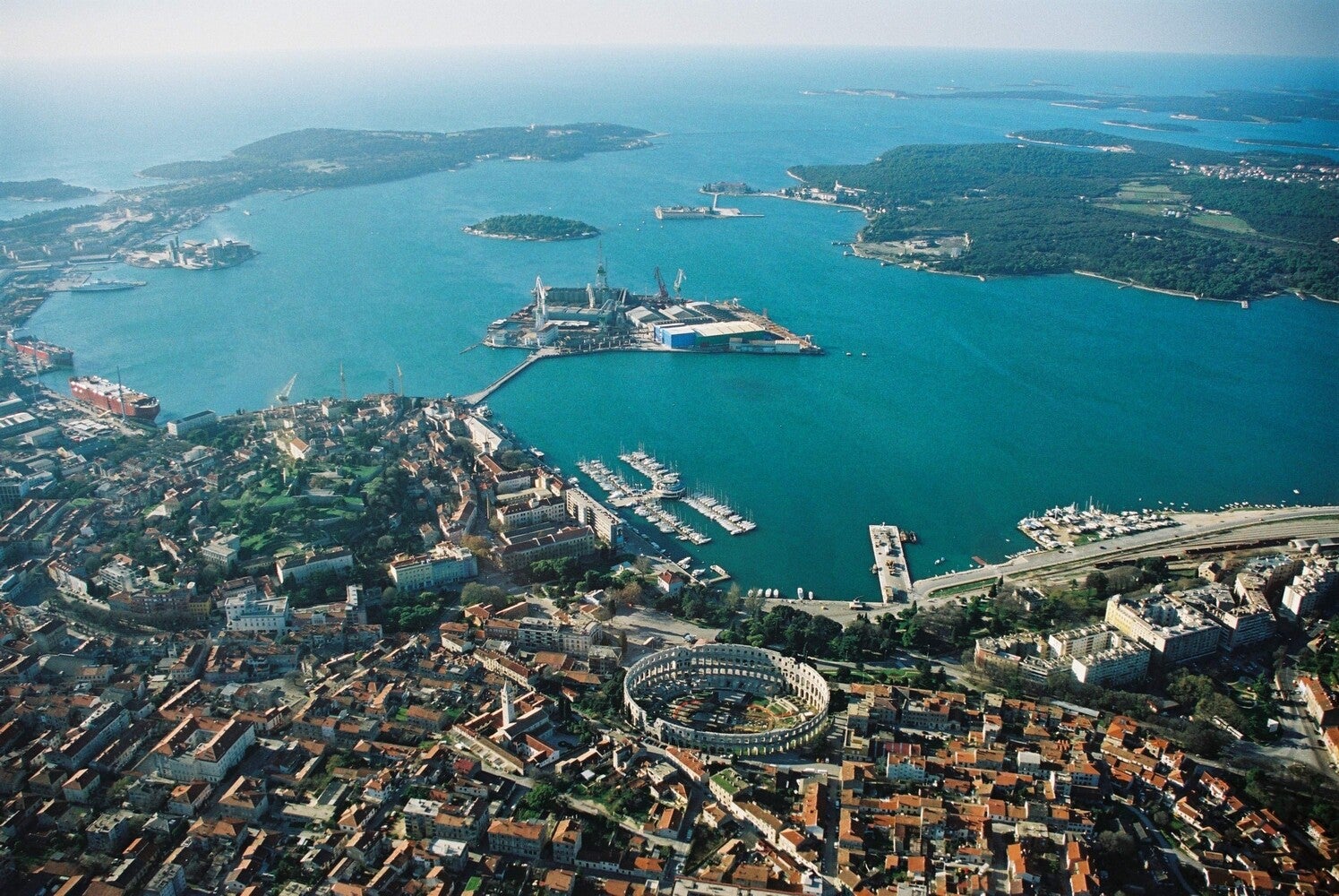 Zeilen in Istrie vanuit Pula