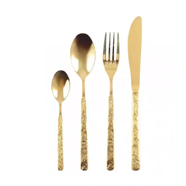 MENAGERE 24 PIECES DOREE AVEC FINITION MARTELEE