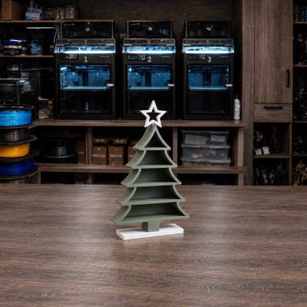 🎄 Kleines Tannenbaum-Regal mit Stern – Weihnachtsdeko aus dem 3D-Druck
