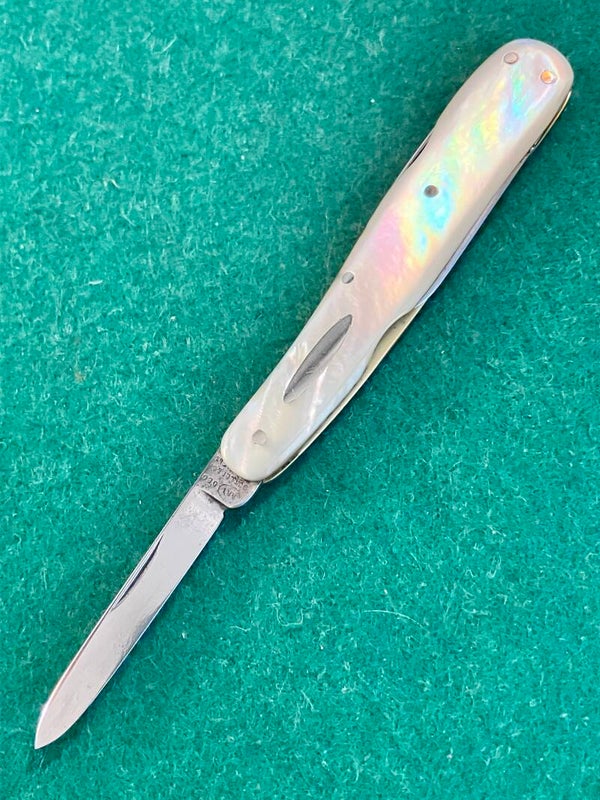 George Butler 3 Blade Lobster Pattern