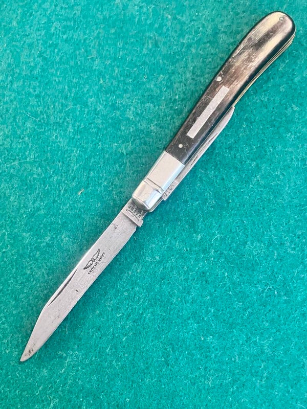 W T Staniforth Pocketknife