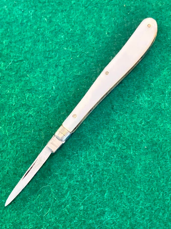 Pearl Quill Knife Unnamed