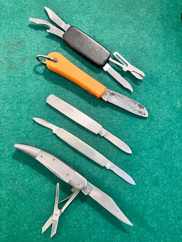 5 Vintage Pocketknives (J)