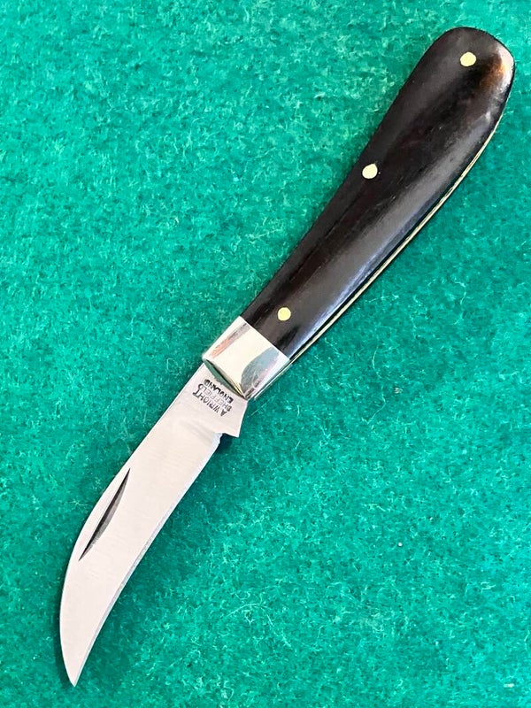 Arthur Wright Ebony Peach Pruner