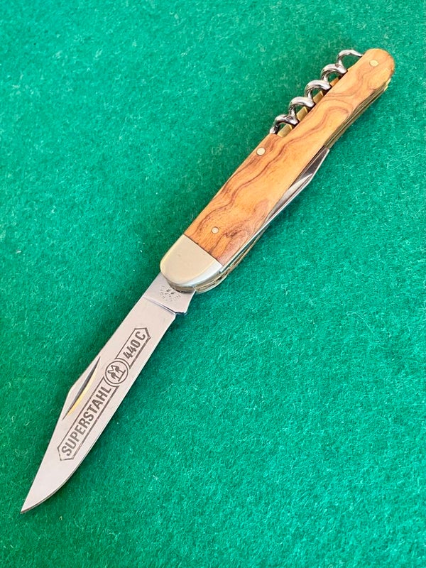 Kissing Cranes Classic Line Olive