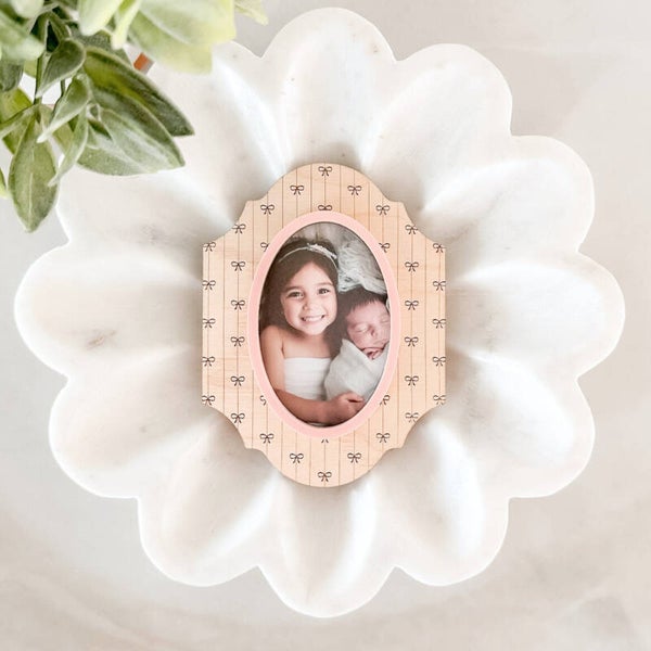 Oval Fotoram med Rosettmönster