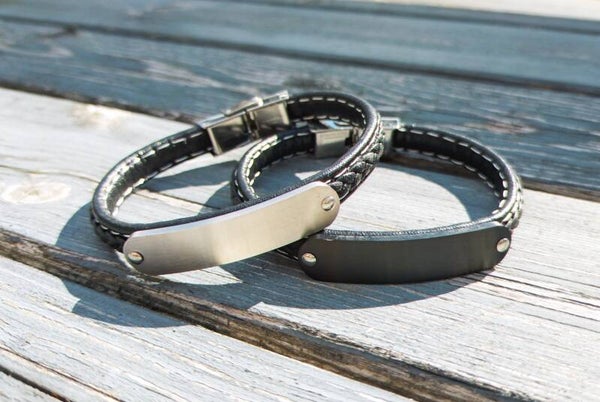 Flättat läderarmband i rostfritt stål, 19cm