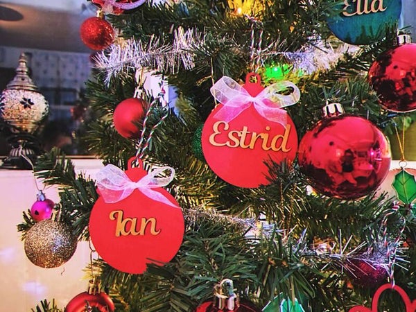 Personlig julgranspynt med namn
