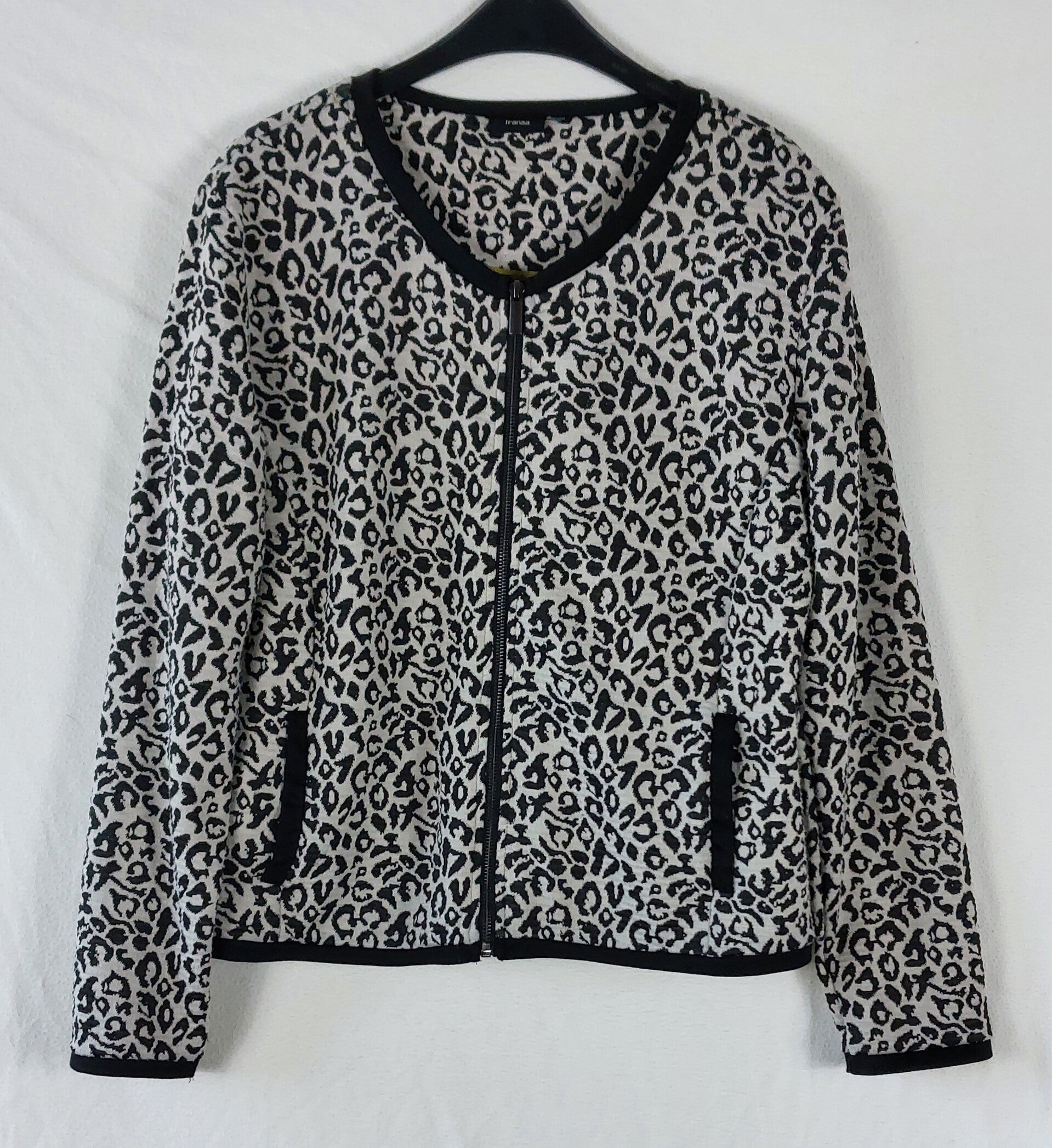 Strickjacke Fransa Gr. M