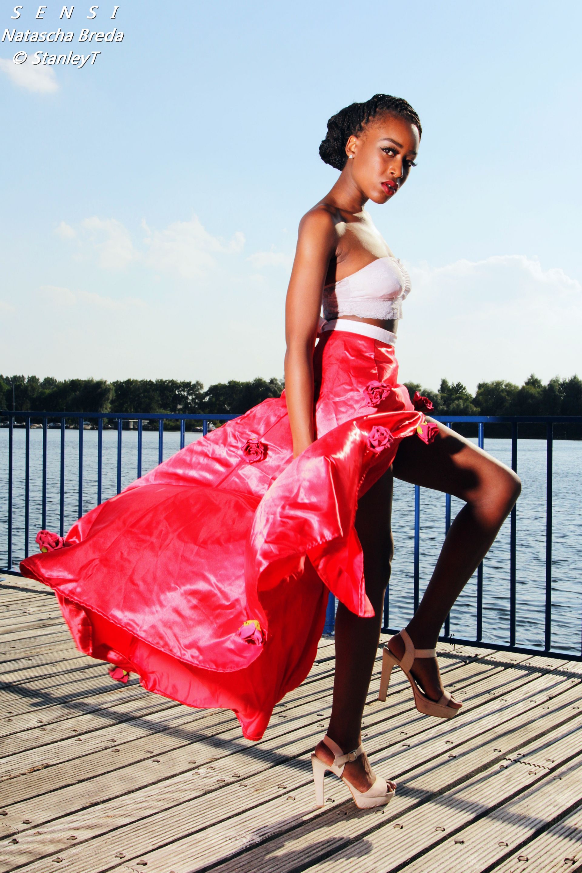 Model:Sensemielja Letitia Sumterr Fotograaf:Stanley T Rustt Designer:Natascha Bredaa