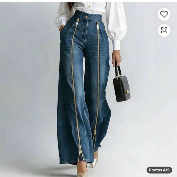 women blue jeans