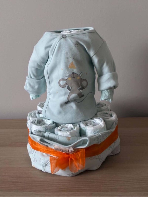 gevulde body pampertaart - geboortegeschenk