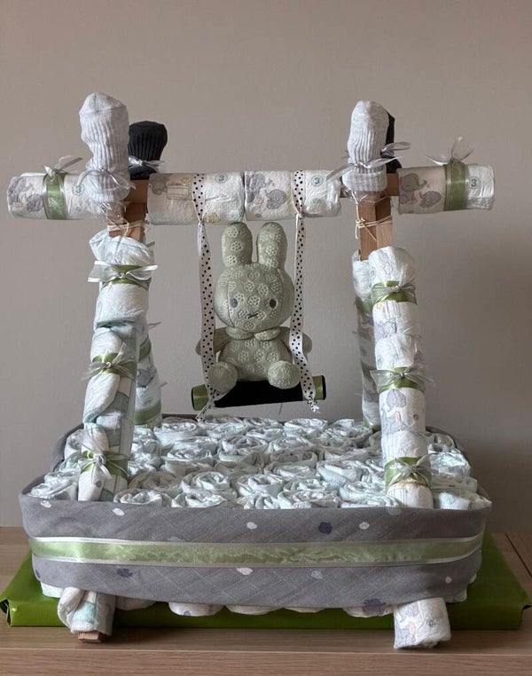 Luxe schommel nijntje geboortecadeau
