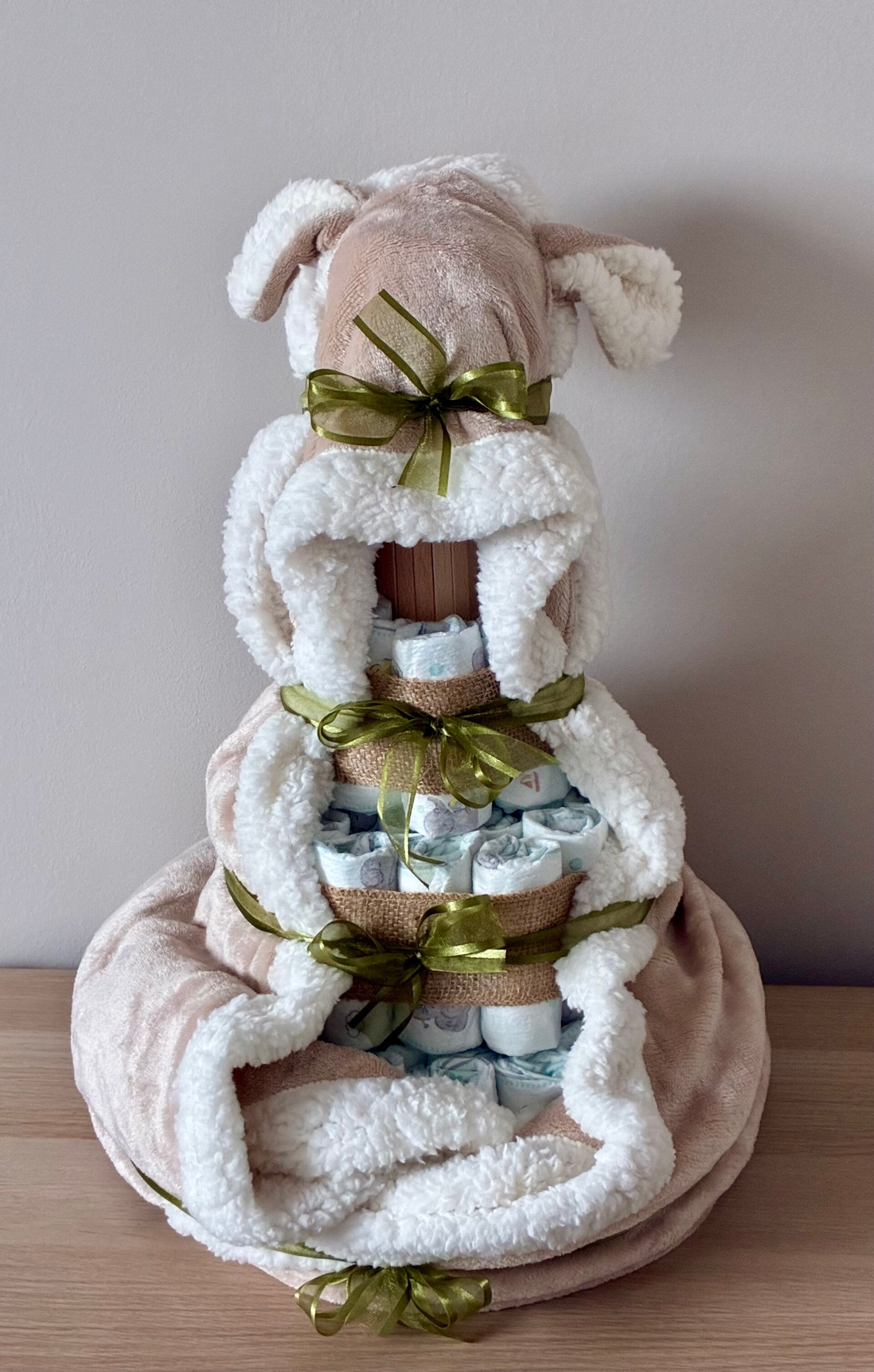 luxe pampertaart met zachte babyhoodie