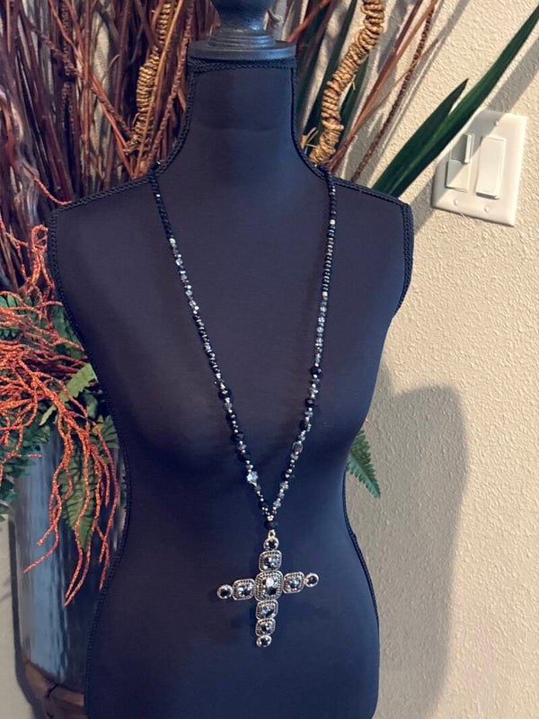 Black Diamond of Pearls