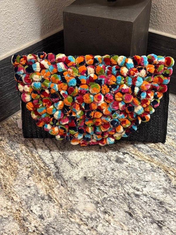 Splash of color clutch