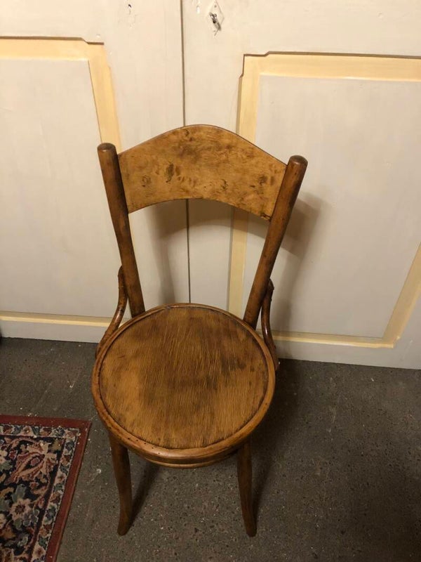 Chaise de bistrot