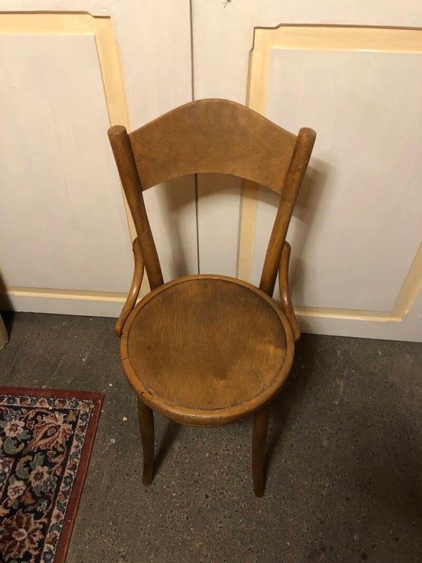 Chaise de bistrot