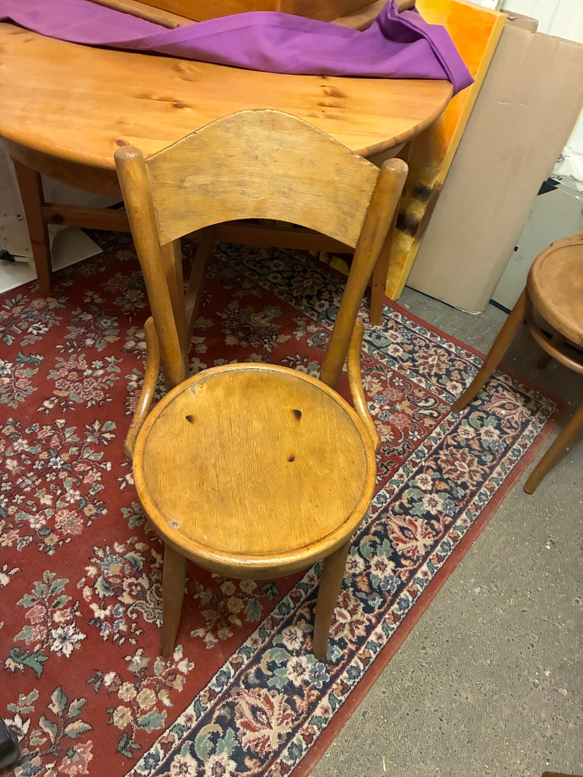 Chaise de bistrot