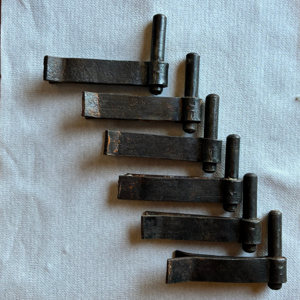 Gonds à sceller