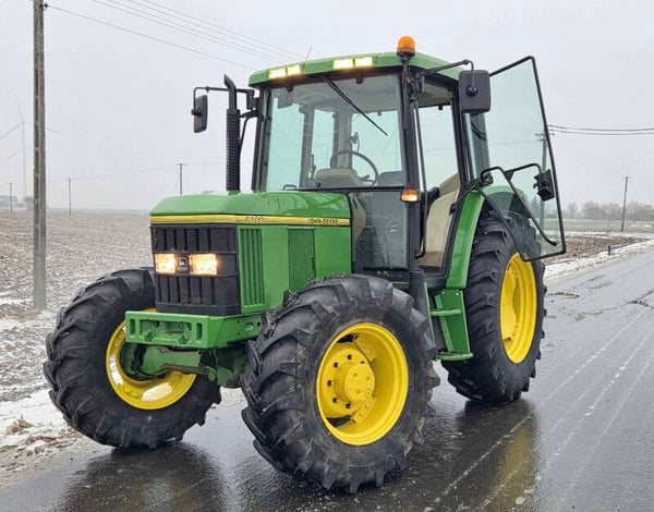 John Deere 6100 - Bouwjaar 1995 - 9234 Werkuren
